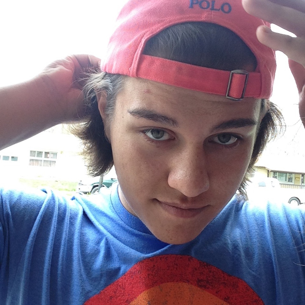 Meet your Posher, Dereck